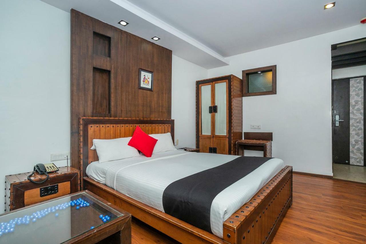 ดิ เอลิต รอยัล Aparthotel บังกาลอร์ ภายนอก รูปภาพ