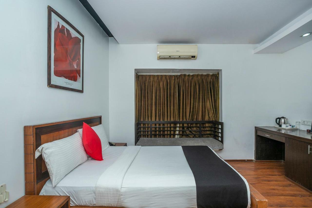 ดิ เอลิต รอยัล Aparthotel บังกาลอร์ ภายนอก รูปภาพ